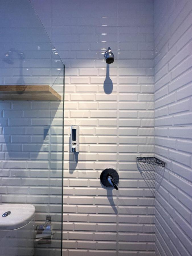 Lugano Arte Homestay ジャカルタ エクステリア 写真