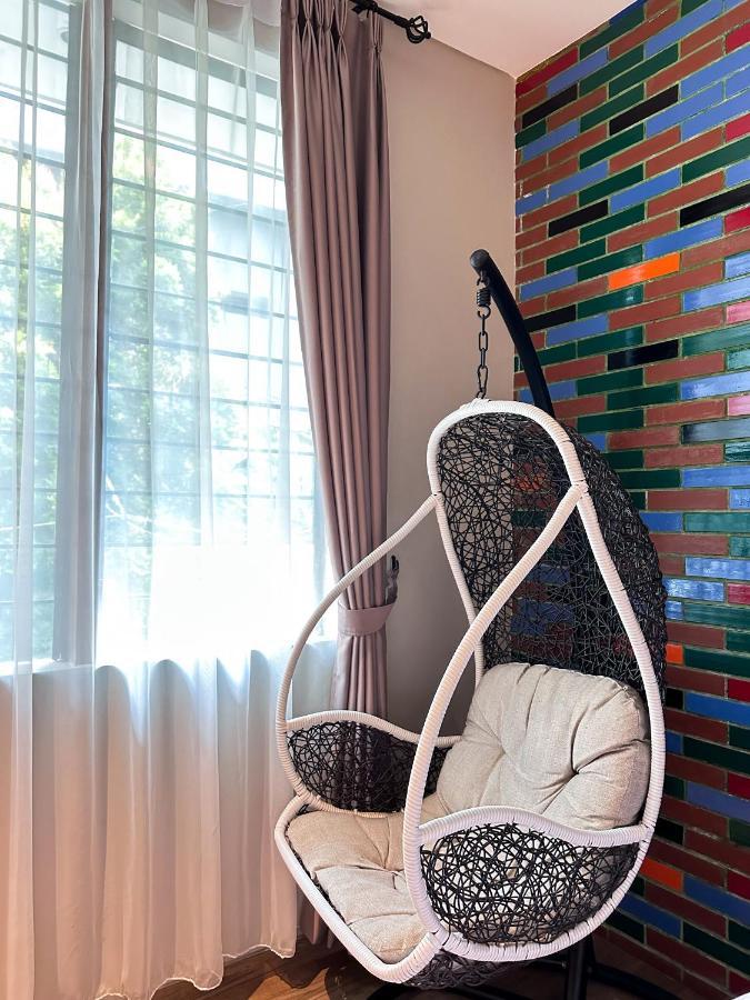 Lugano Arte Homestay ジャカルタ エクステリア 写真