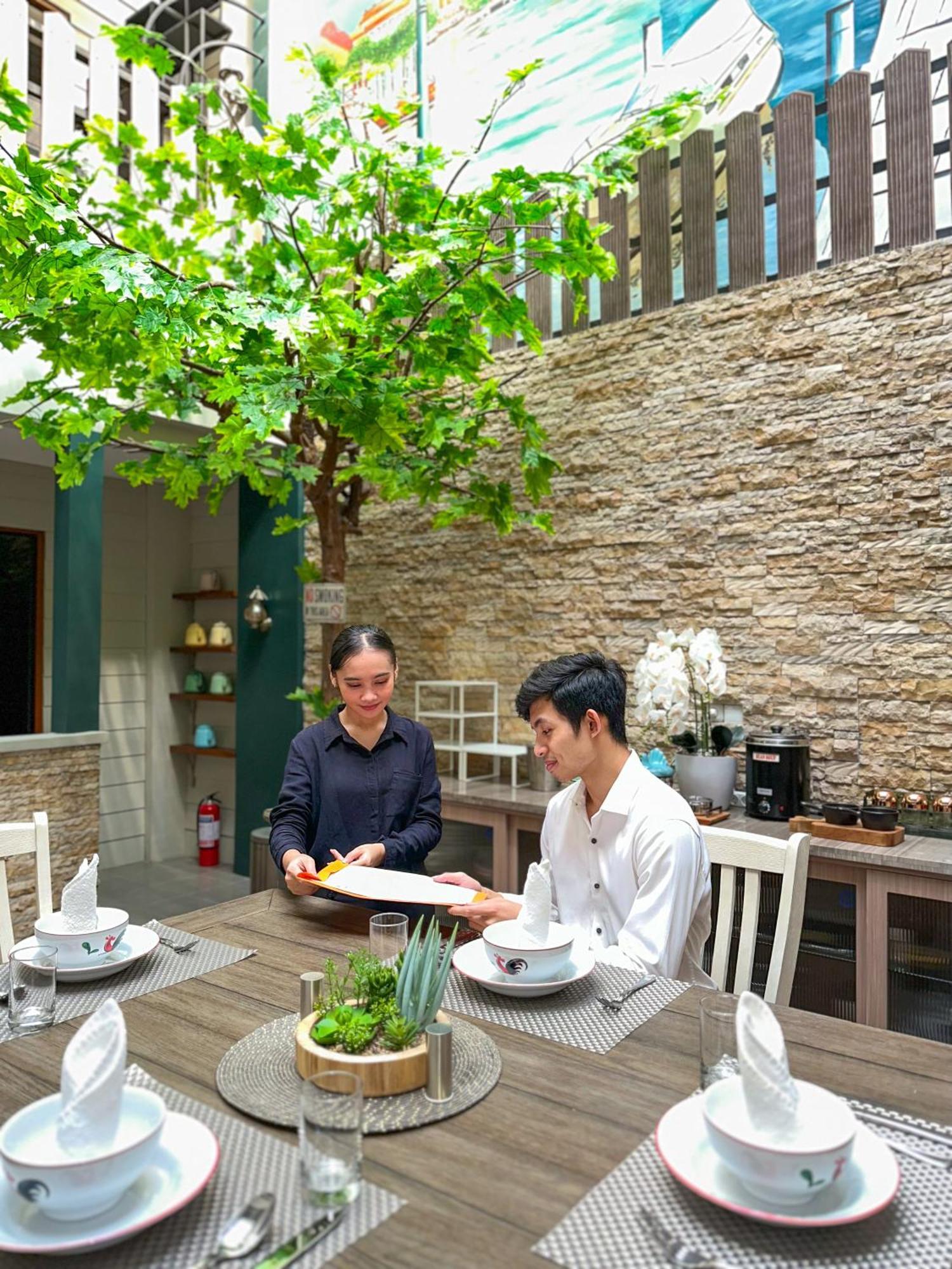 Lugano Arte Homestay ジャカルタ エクステリア 写真